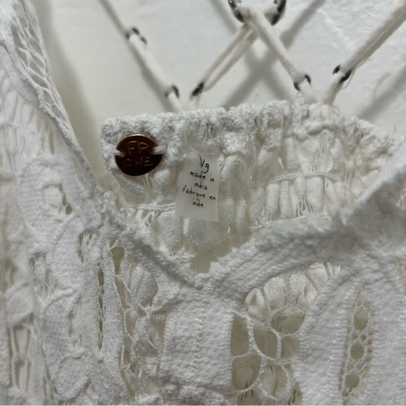 Free People Women’s Adella Cami Lace Ruffled Tank Top White Size L - Picture 5 of 9